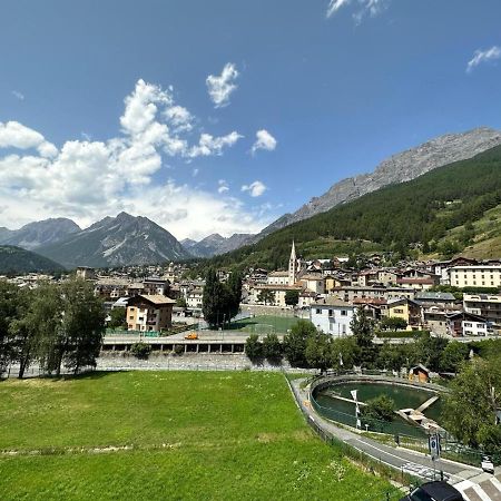 Home In Bormio Buitenkant foto